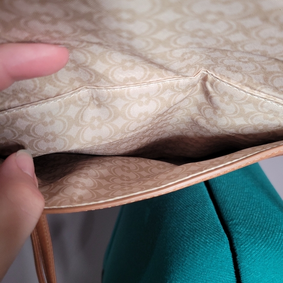 Charming Charlie Crossbody Faux Leather Purse - Picture 4 of 5